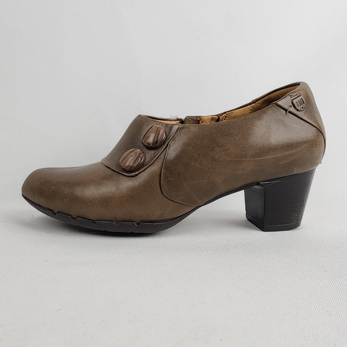 Un Structured by Clarks Brown Leather Low Booties Size 7.5