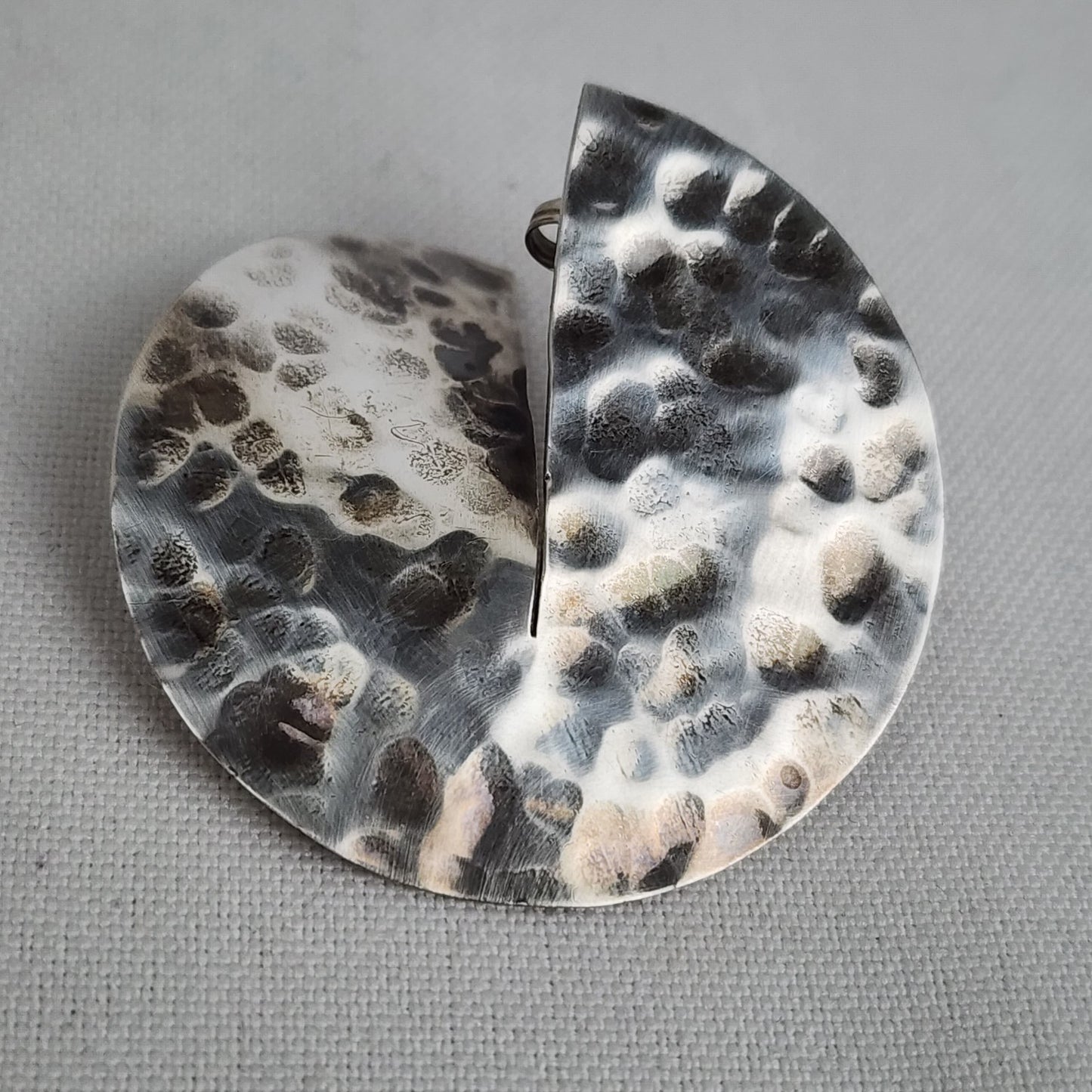 925 Sterling Silver Hammered Round Earrings