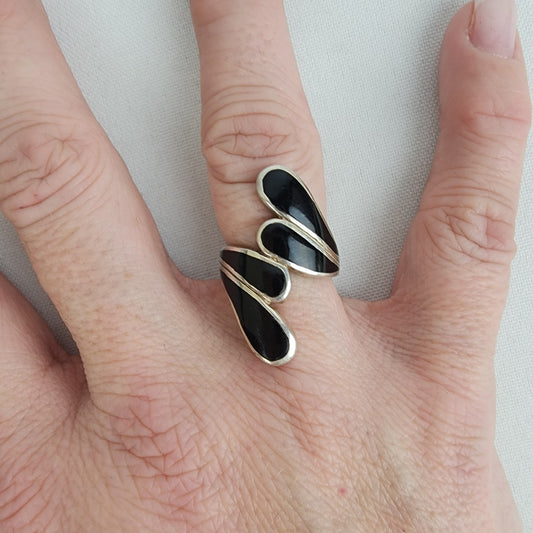 925 Sterling Silver Black Enamel Ring Size 5.75