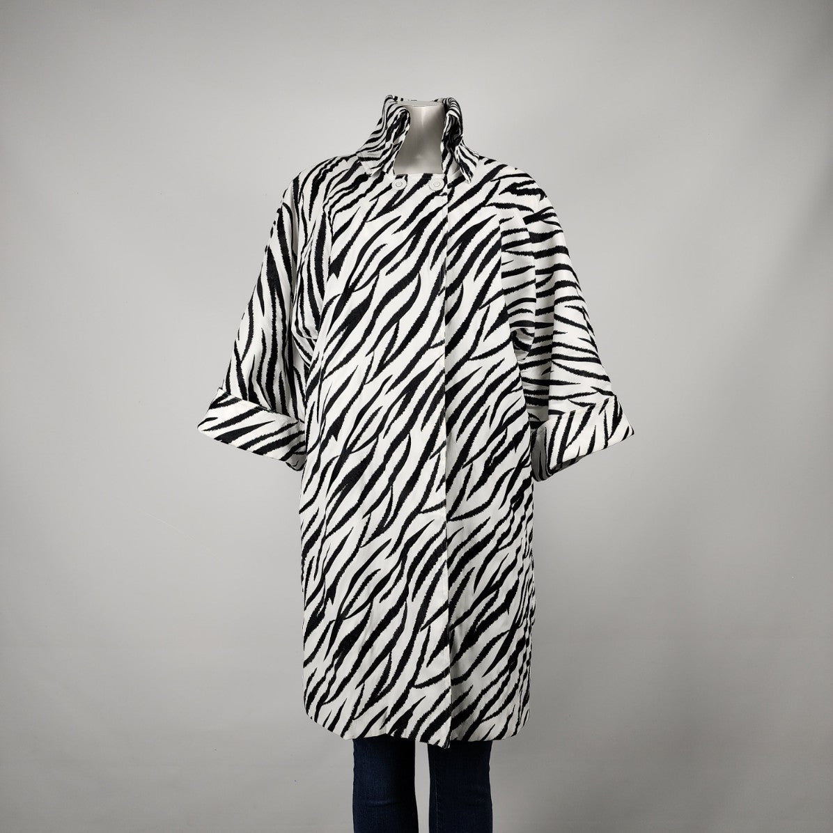 Samuel Dong Zebra Print High Collar Light Jacket Size M/L