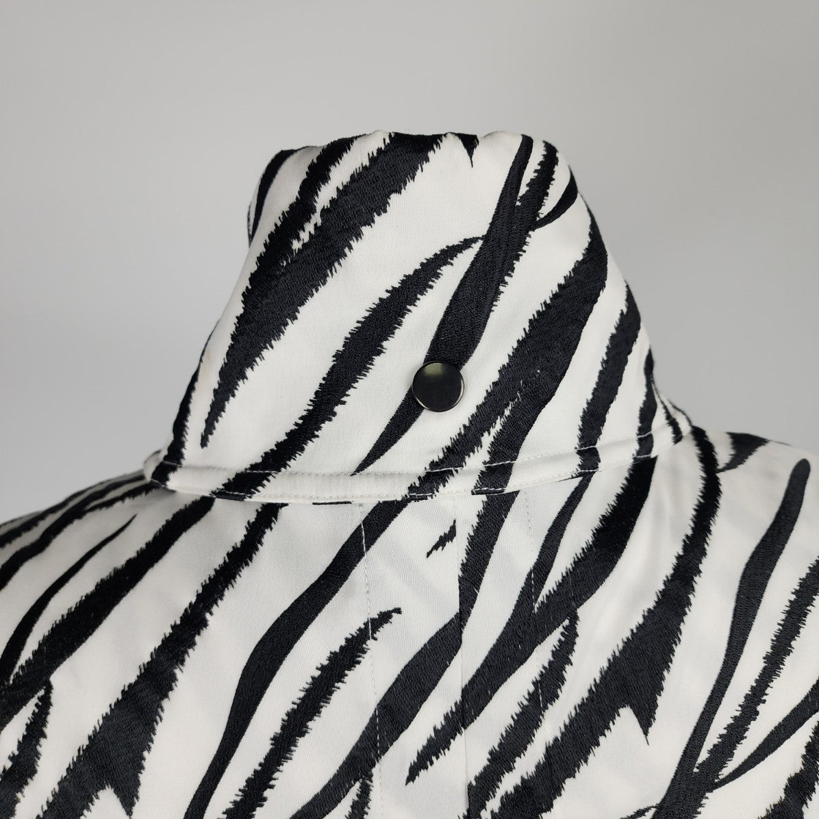 Samuel Dong Zebra Print High Collar Light Jacket Size M/L