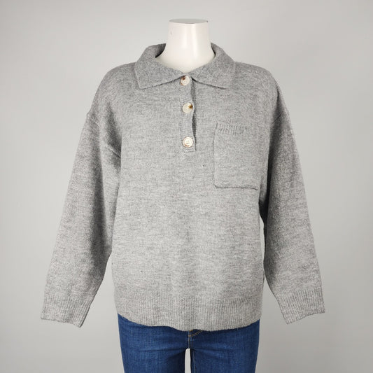 de Lovest Grey Collared Button Down Sweater Size L