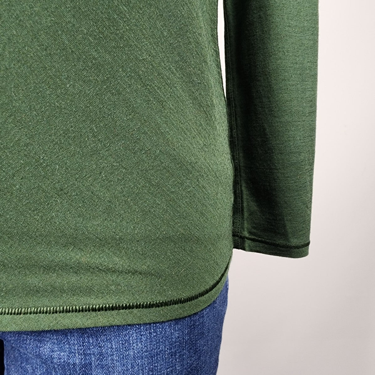 Kit & Ace Green Merino Wool Long Sleeve V-Neck Top Size S