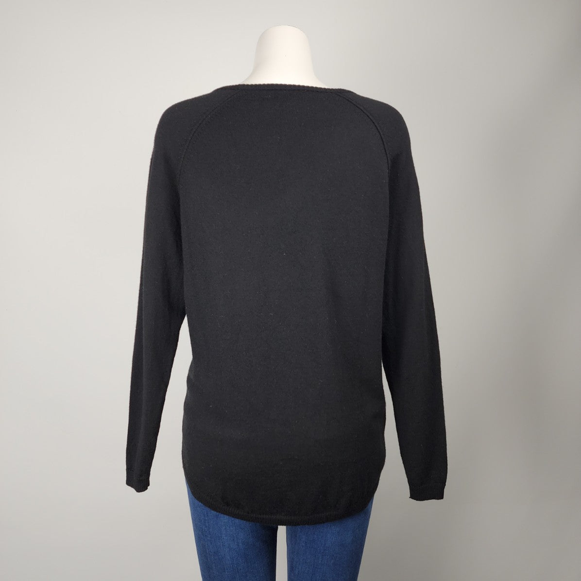 Lord & Taylor Black Merino Wool Knit Sweater Size M