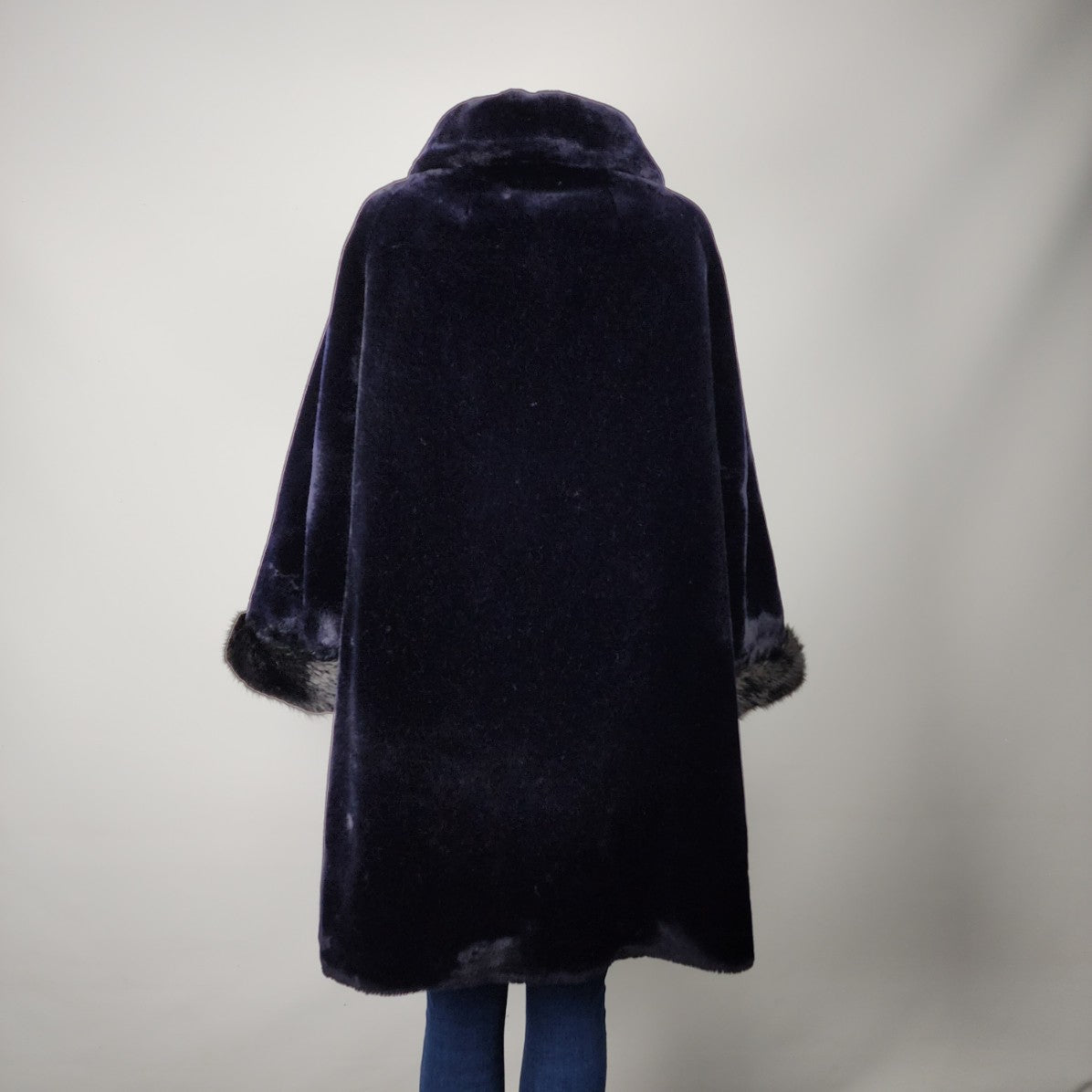 Vintage Midnight Blue Fur Trimmed Button Up Coat Size M