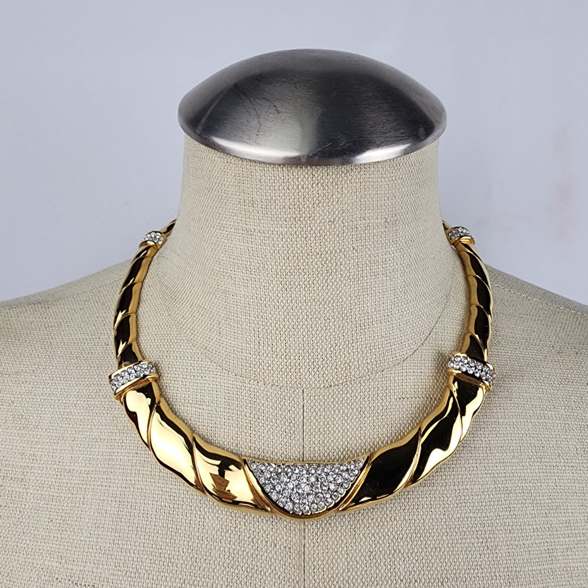 Vintage Gold Tone Crystal Rhinestone Collar Necklace & Earrings