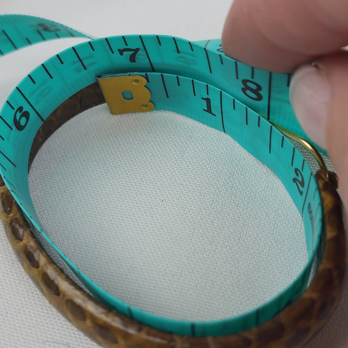 Vintage Gold Tone Snake Skin Hinge Bracelet