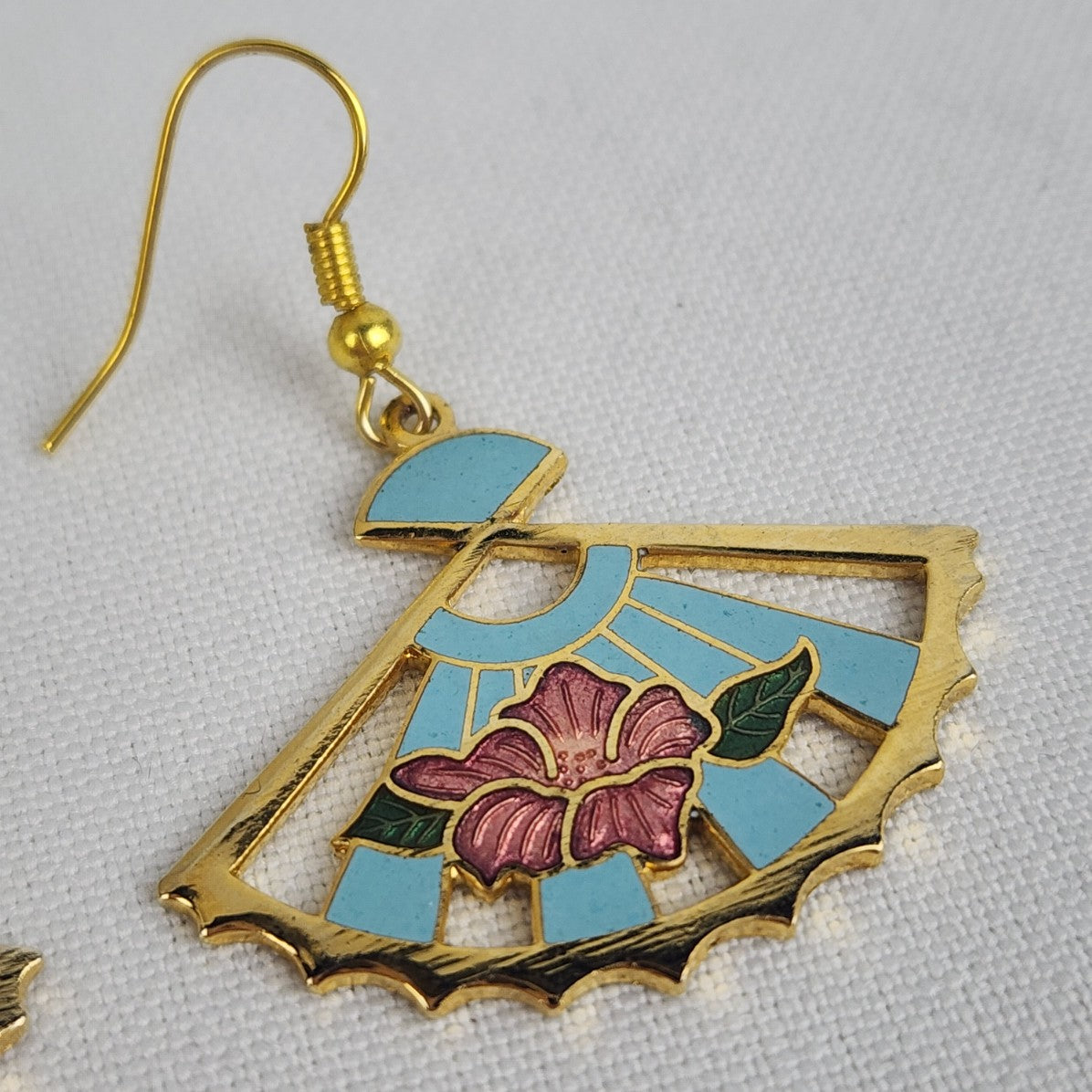 Cloisonne Enamel Gold Tone Blue FAN Shaped Dangle Hook Earrings