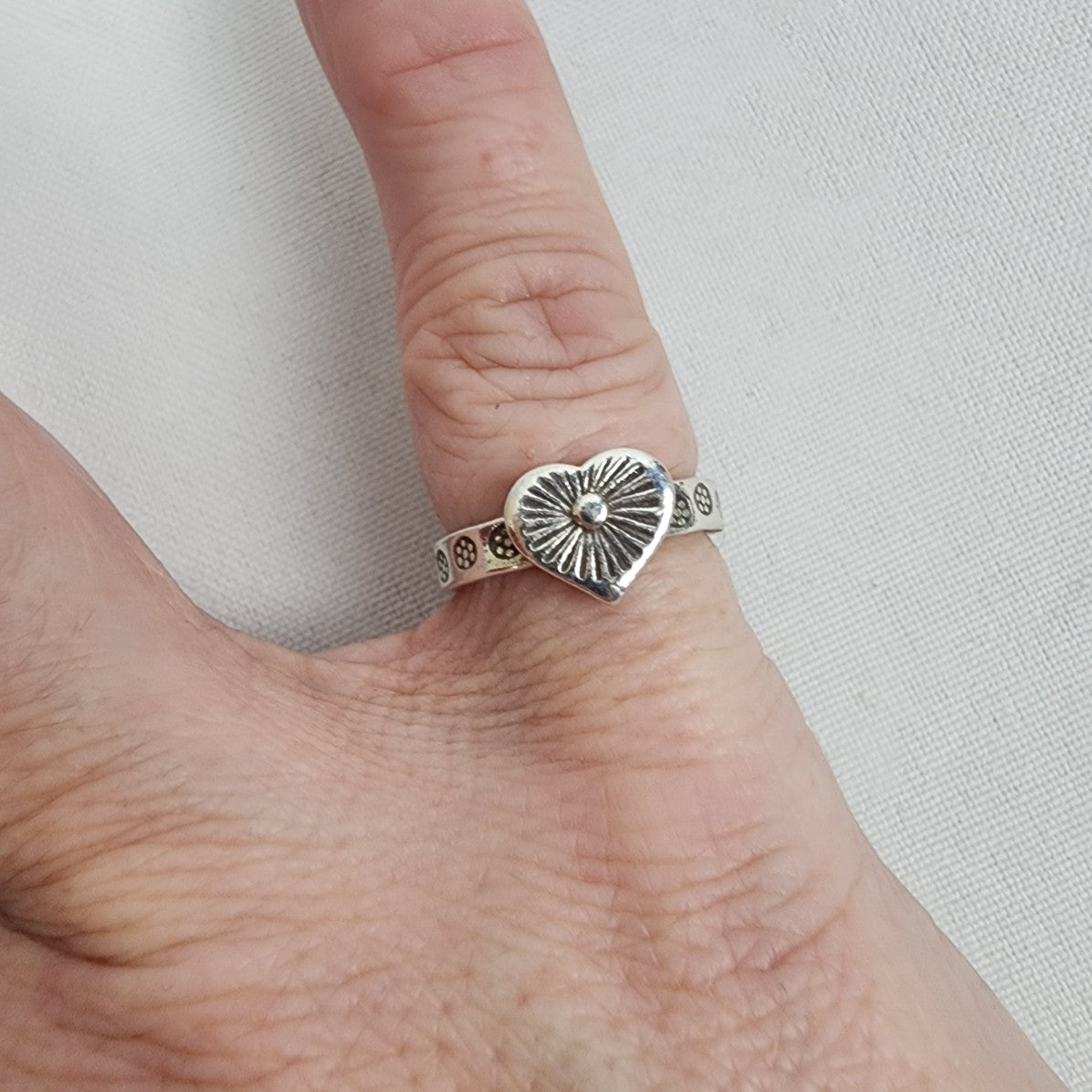 Heart Stamped Silver Ring Size 5