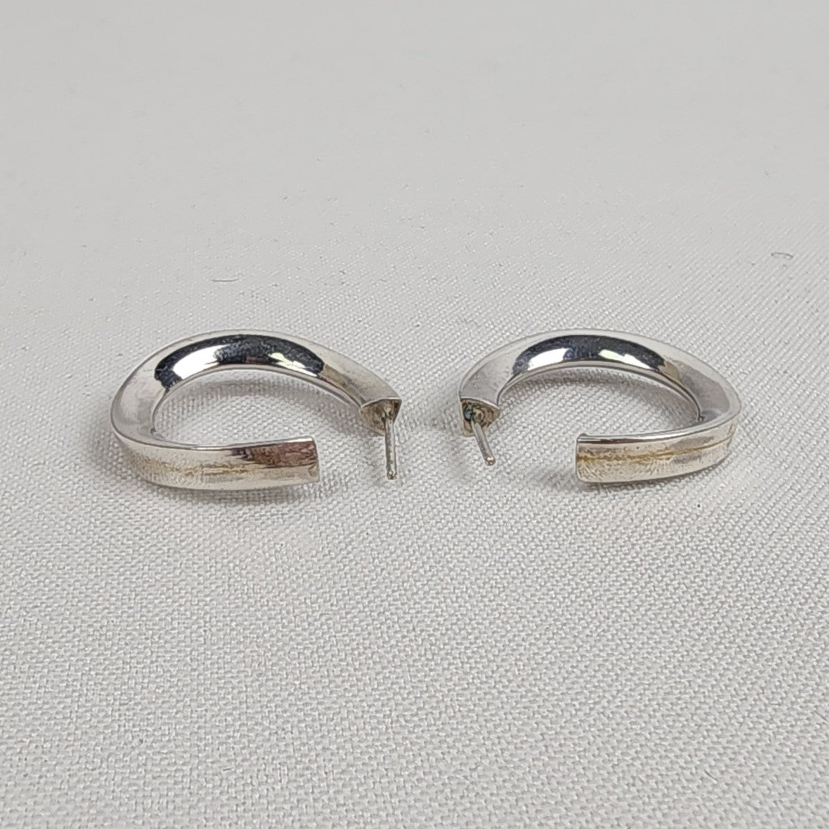 925 Sterling Silver Hoop Earrings