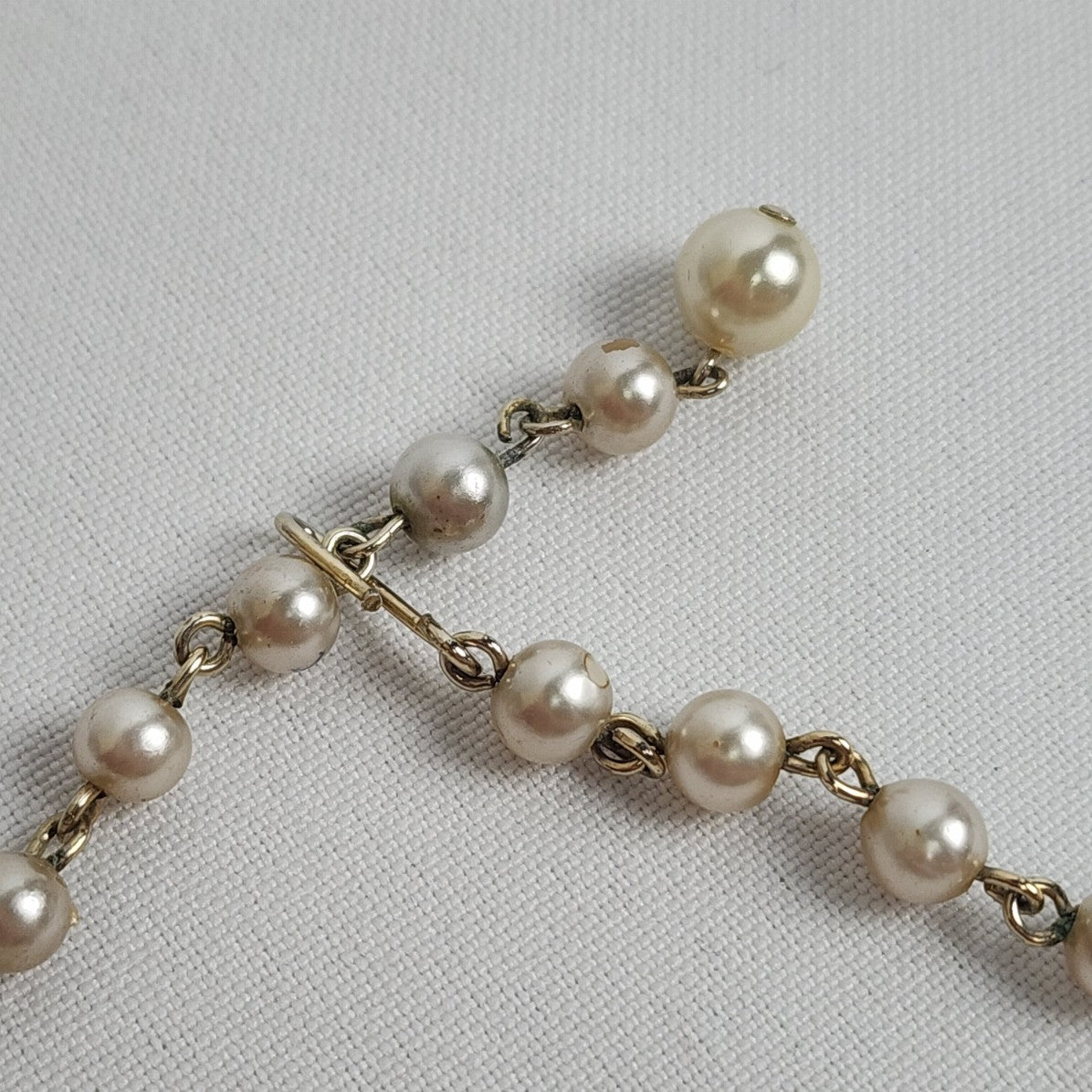 Vintage Gold Tone Cream Faux Pearl Collar Necklace