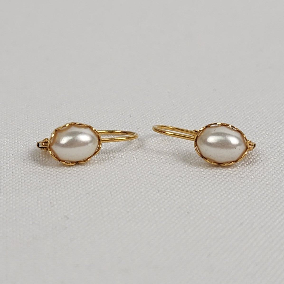 Vintage Gold Tone Faux Pearl Delicate Drop Earrings