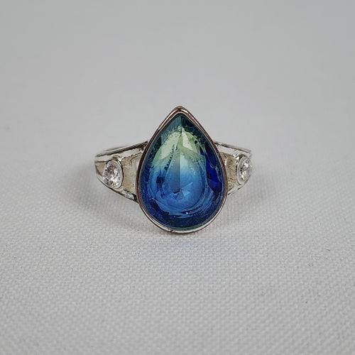 Aqua Blue Silver Tone Ring Size 8