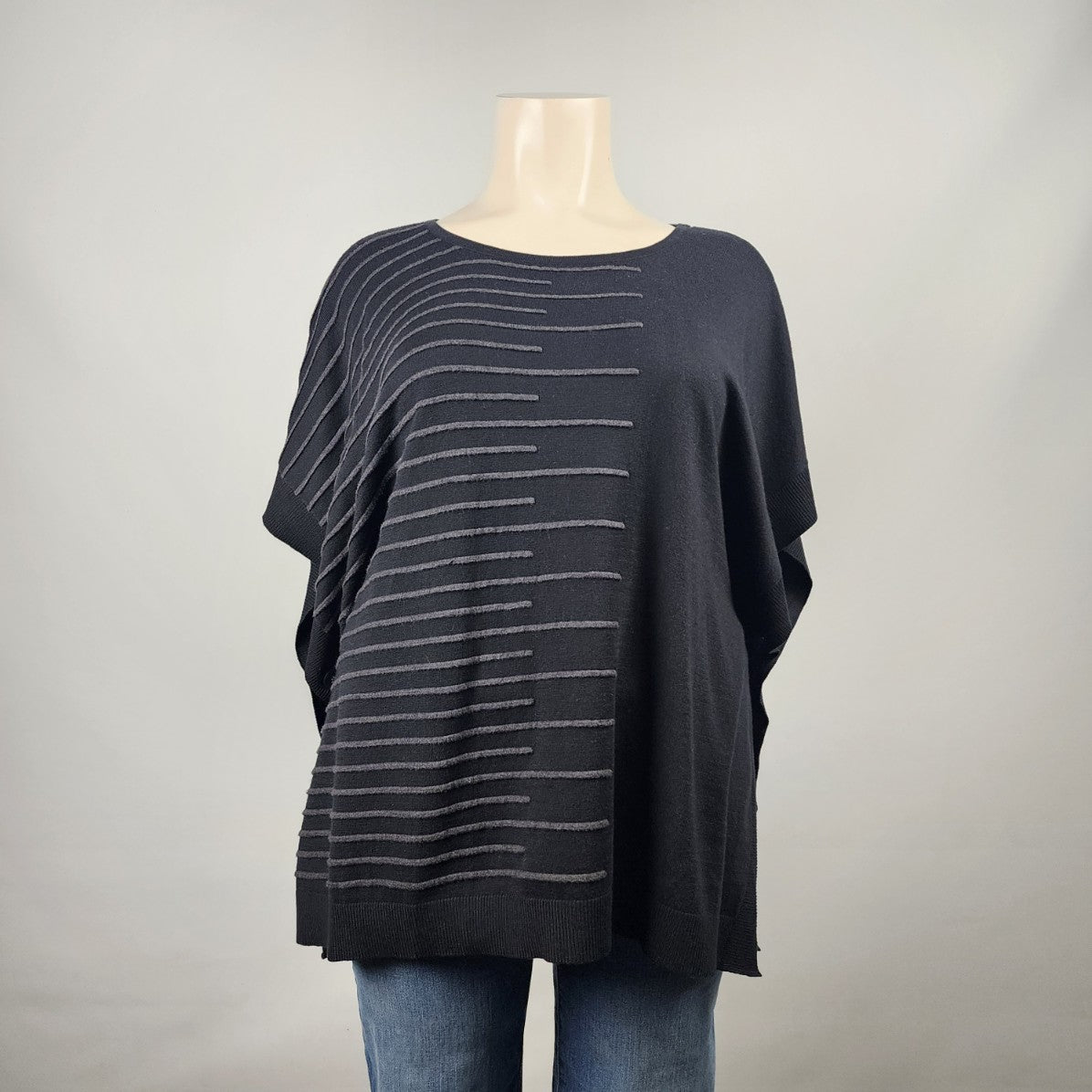 In Every Story Black & Grey Cotton Stripped Knit Top Size 2X/3X