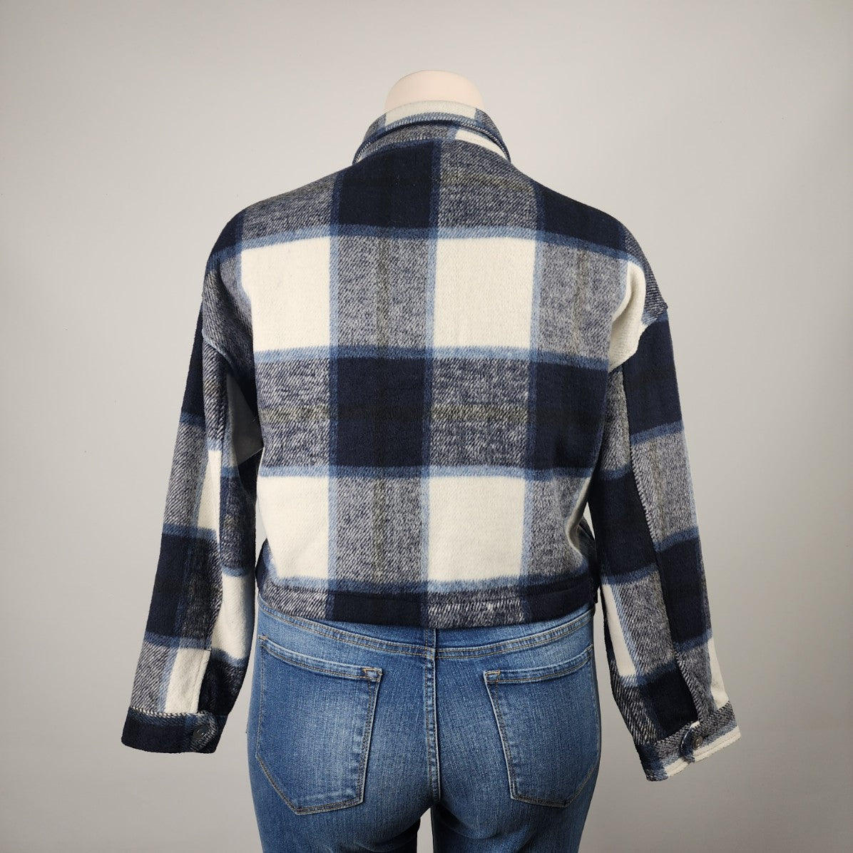 Ci Sono Blue Plaid Button Up Cropped Shacket Jacket Size L