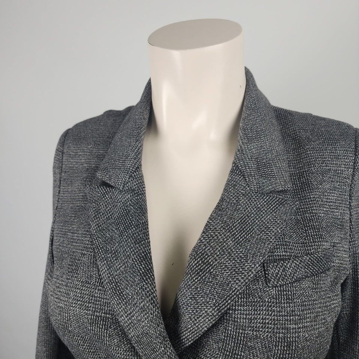 Cabi Bond Blazer Grey Tweed Belted Button Up Blazer Size L