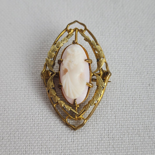 Vintage Gold & Pink Carved Cameo Brooch