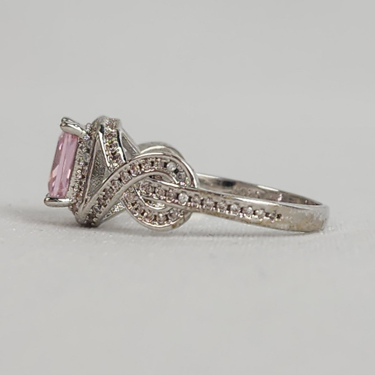 S925 Silver Pink Stone Crystal Ring Size 9