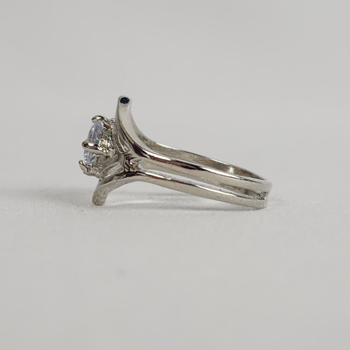 Silver Tone Crystal Ring Size 8.5