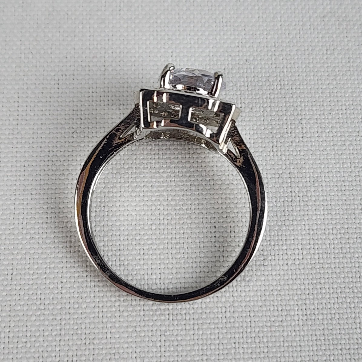 S925 Silver Square Stone Ring Size 8