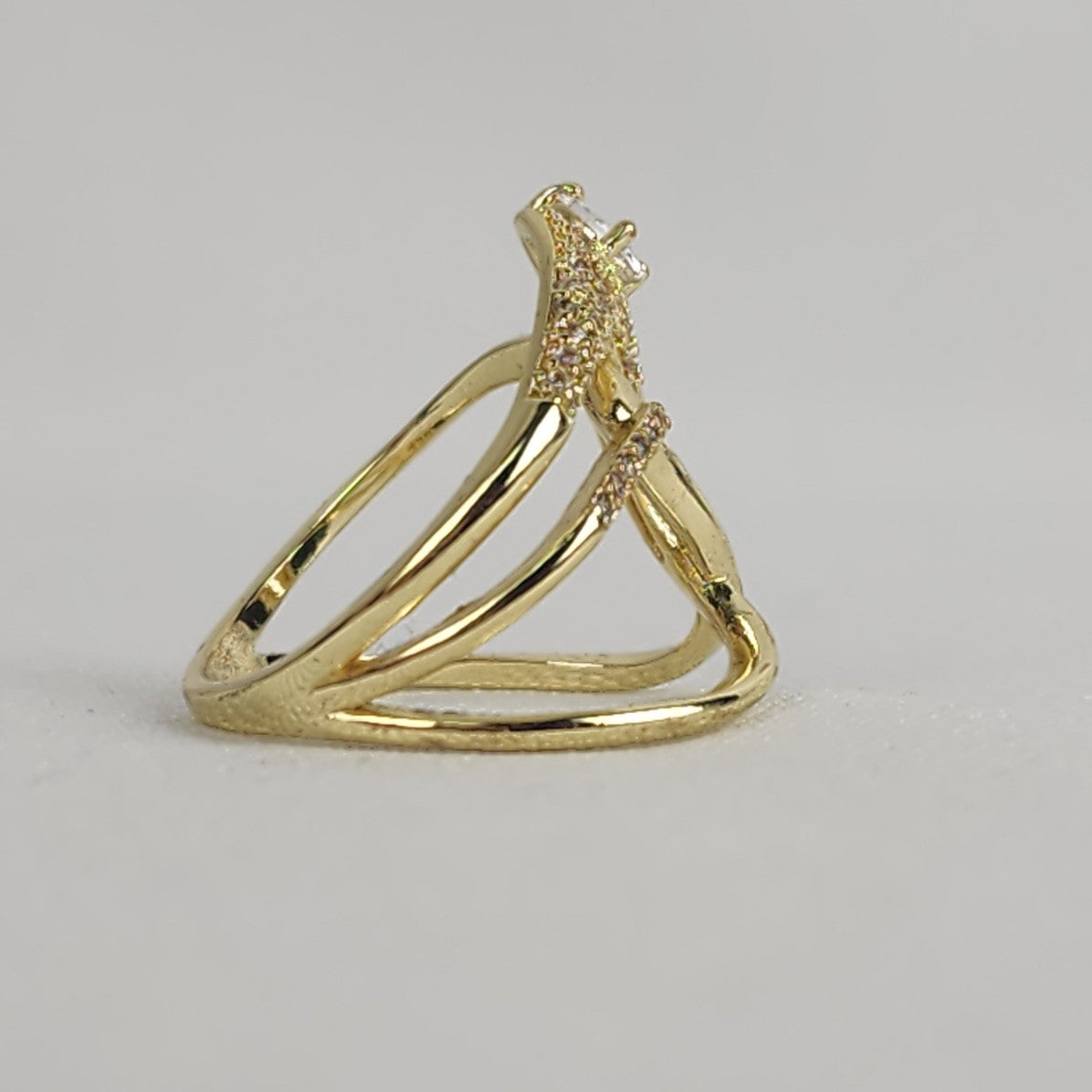 925 Gold Tone Statement Ring Size 8.5