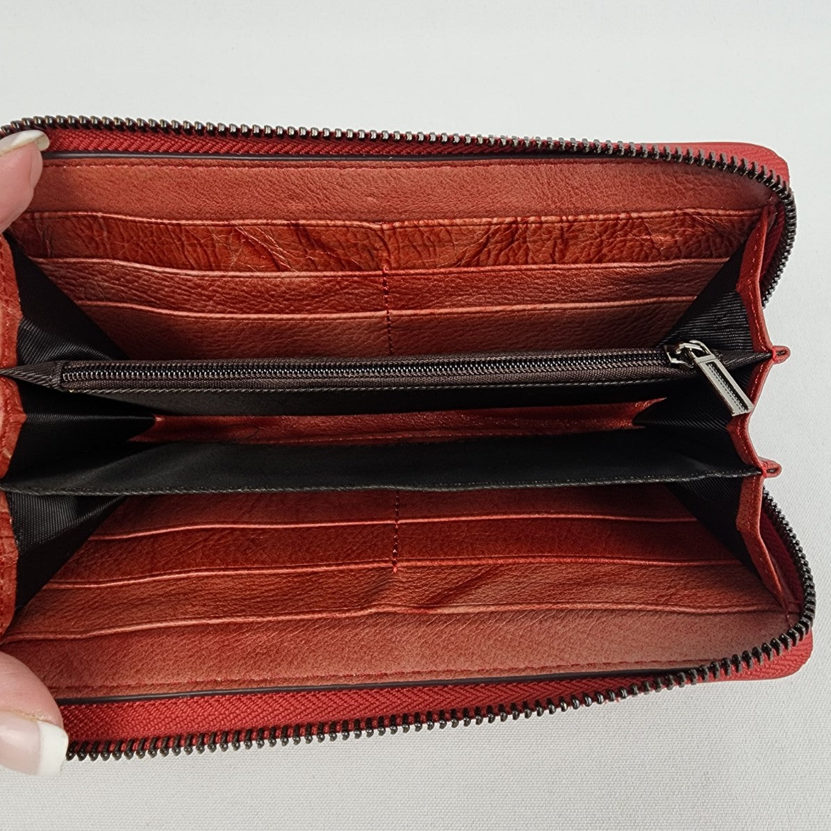 Red tooled Leather Floral Zip Around Wallet