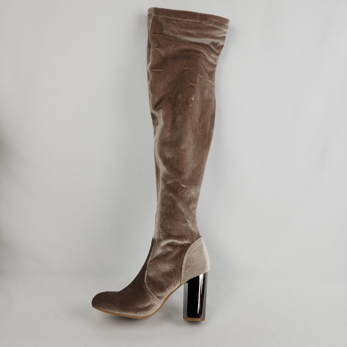 Shoedazzle Taupe Faux Suede Metallic Heeled Over The Knee Boots Size 6.5