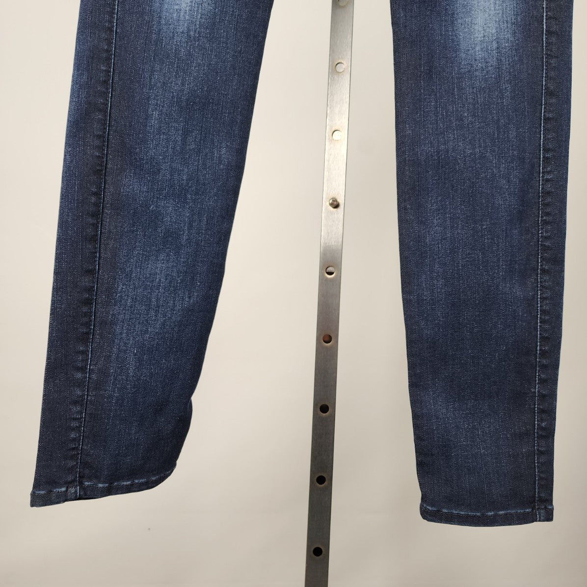 7 For All Mankind High Waisted Skinny Jeans Size 31