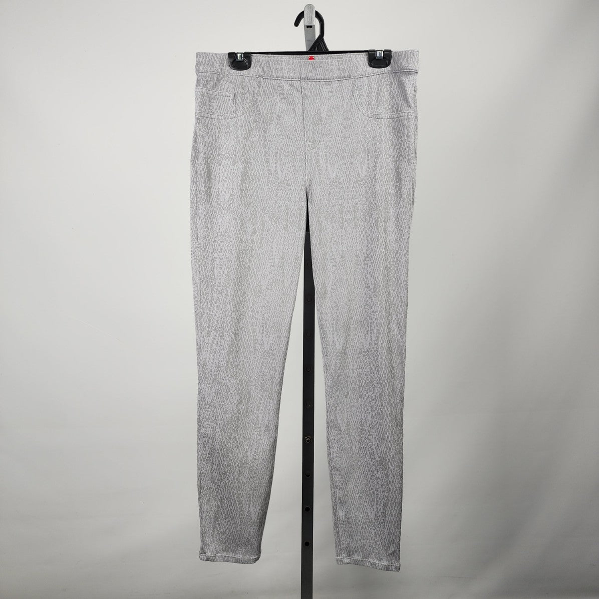 Spanx Grey Reptile Print Skinny Pants Size XL