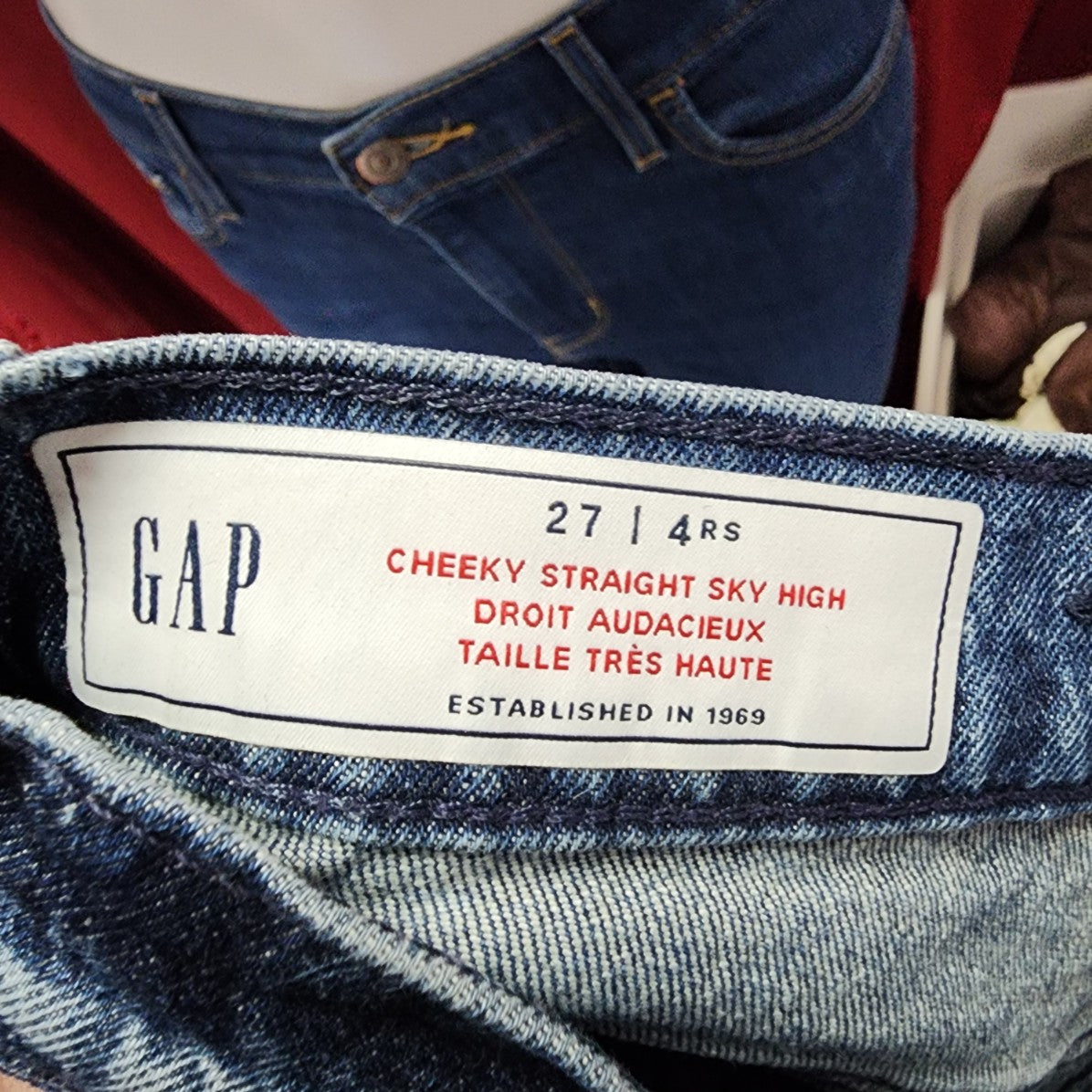 Gap Cheeky Straight Sky High Cropped Raw Hem Denim Jeans Size 27