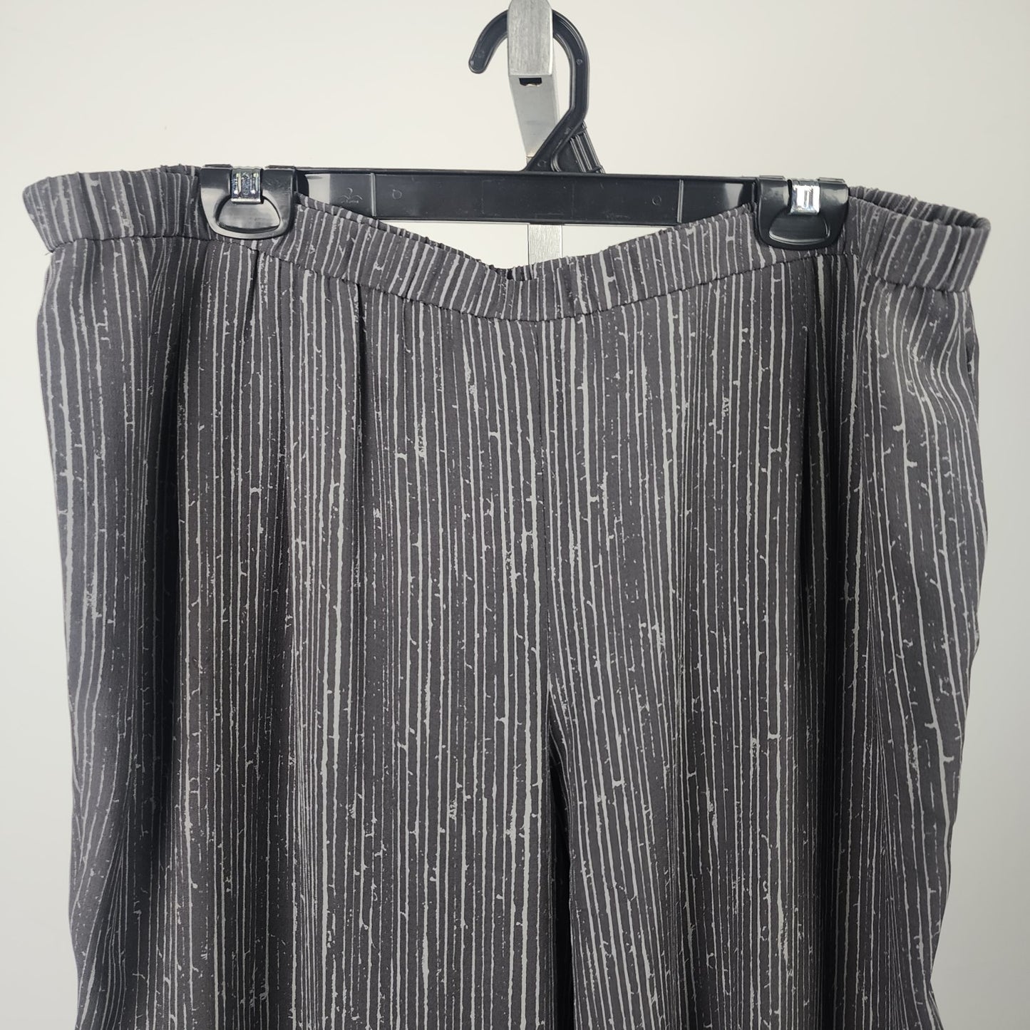 Eileen Fisher Grey Stripped Silk Pants Size XL