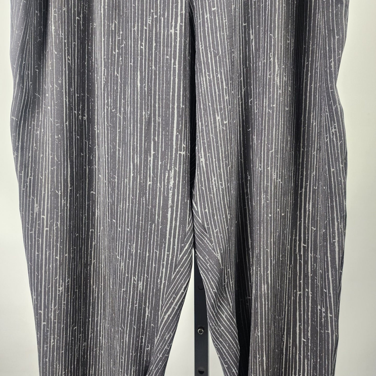 Eileen Fisher Grey Stripped Silk Pants Size XL