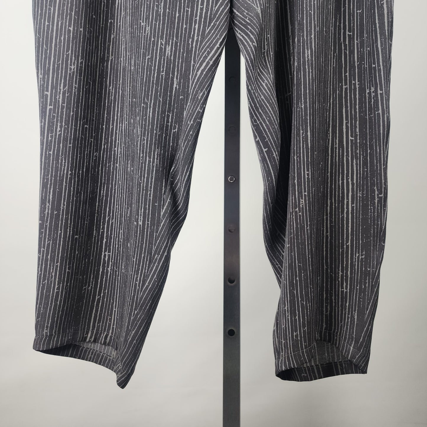 Eileen Fisher Grey Stripped Silk Pants Size XL