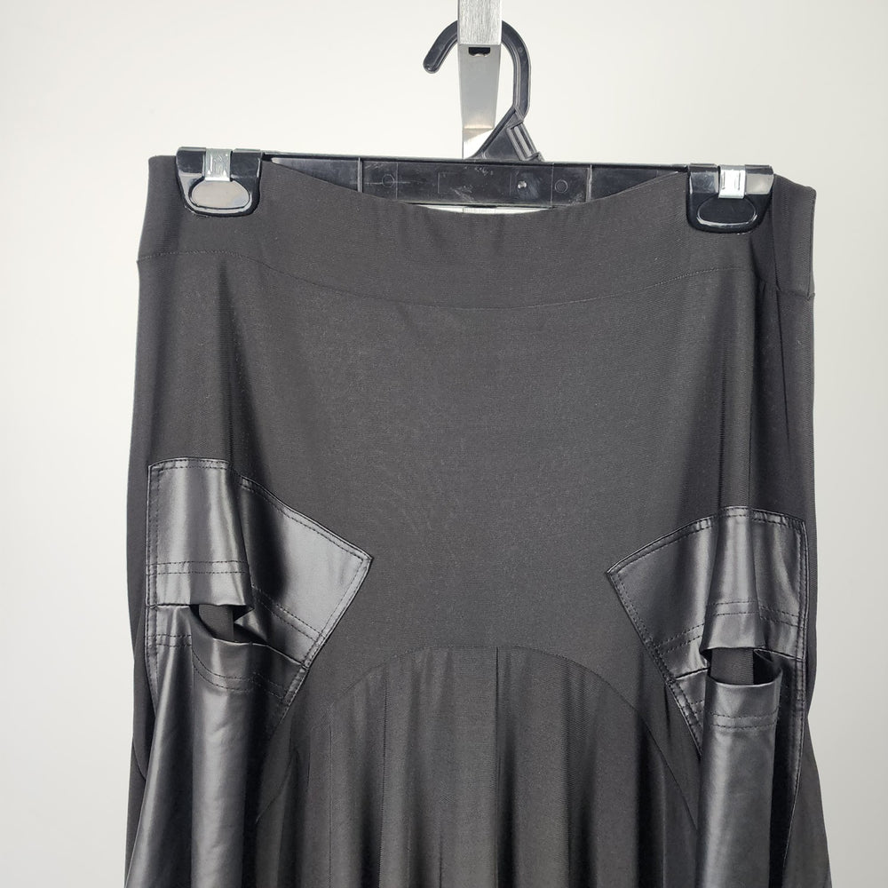 Black Balloon Hem Midi Skirt Size M