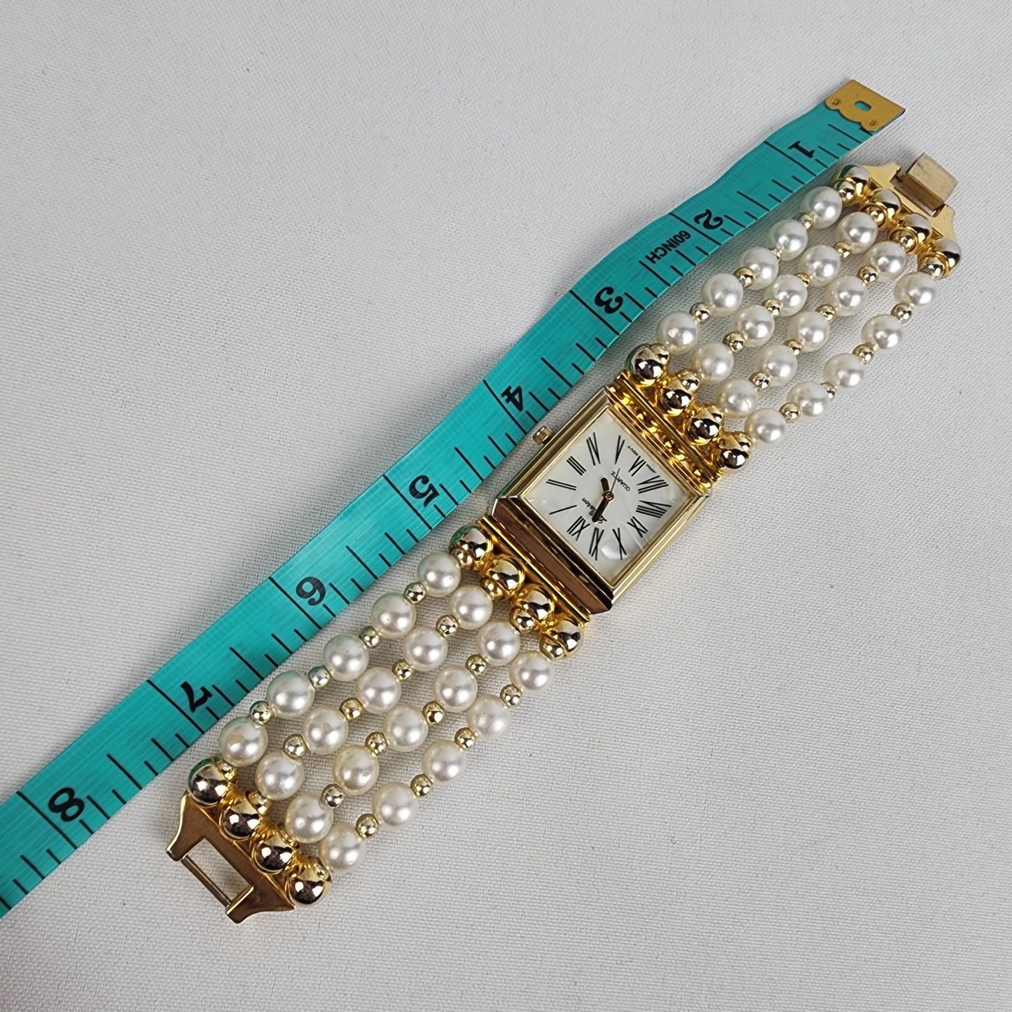 Vintage Le Baron Gold Tone Faux Pearl Watch