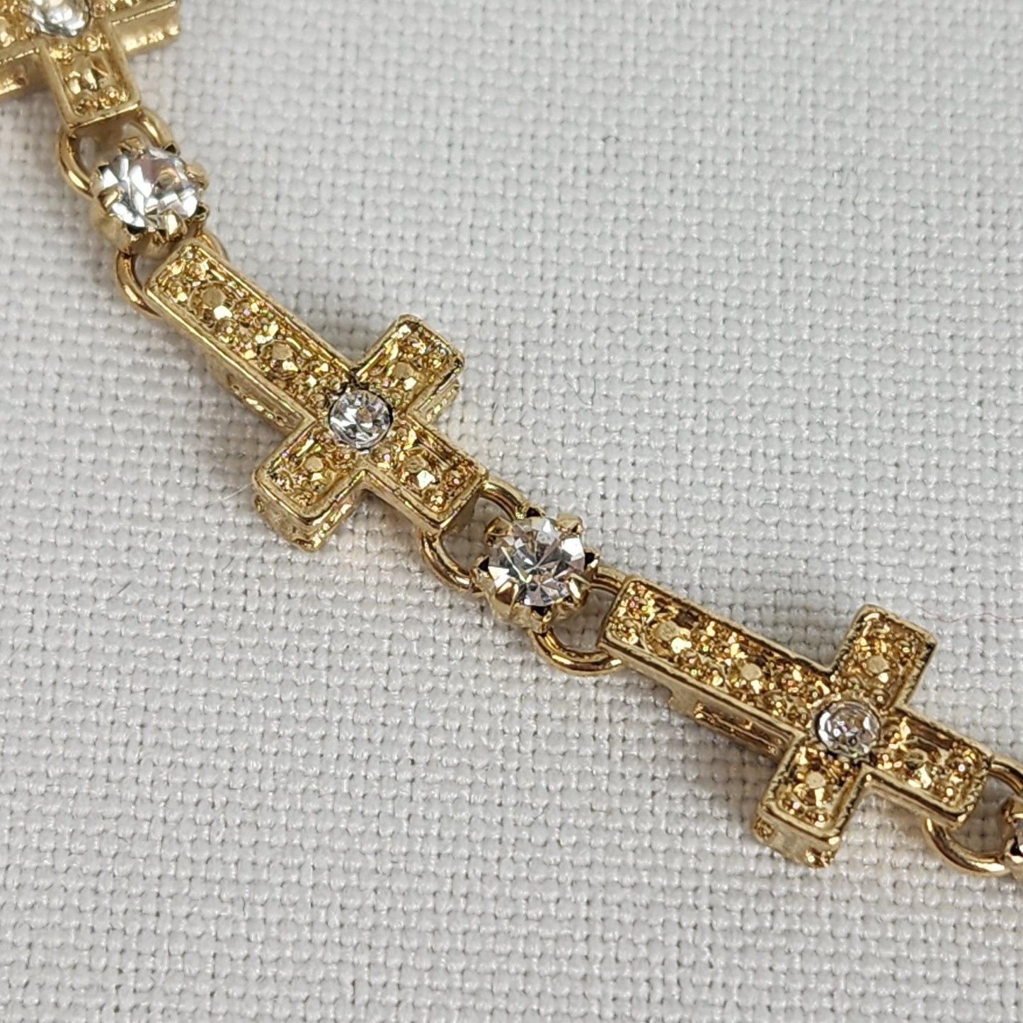 Vintage Avon Gold Tone Crystal Cross Link Bracelet