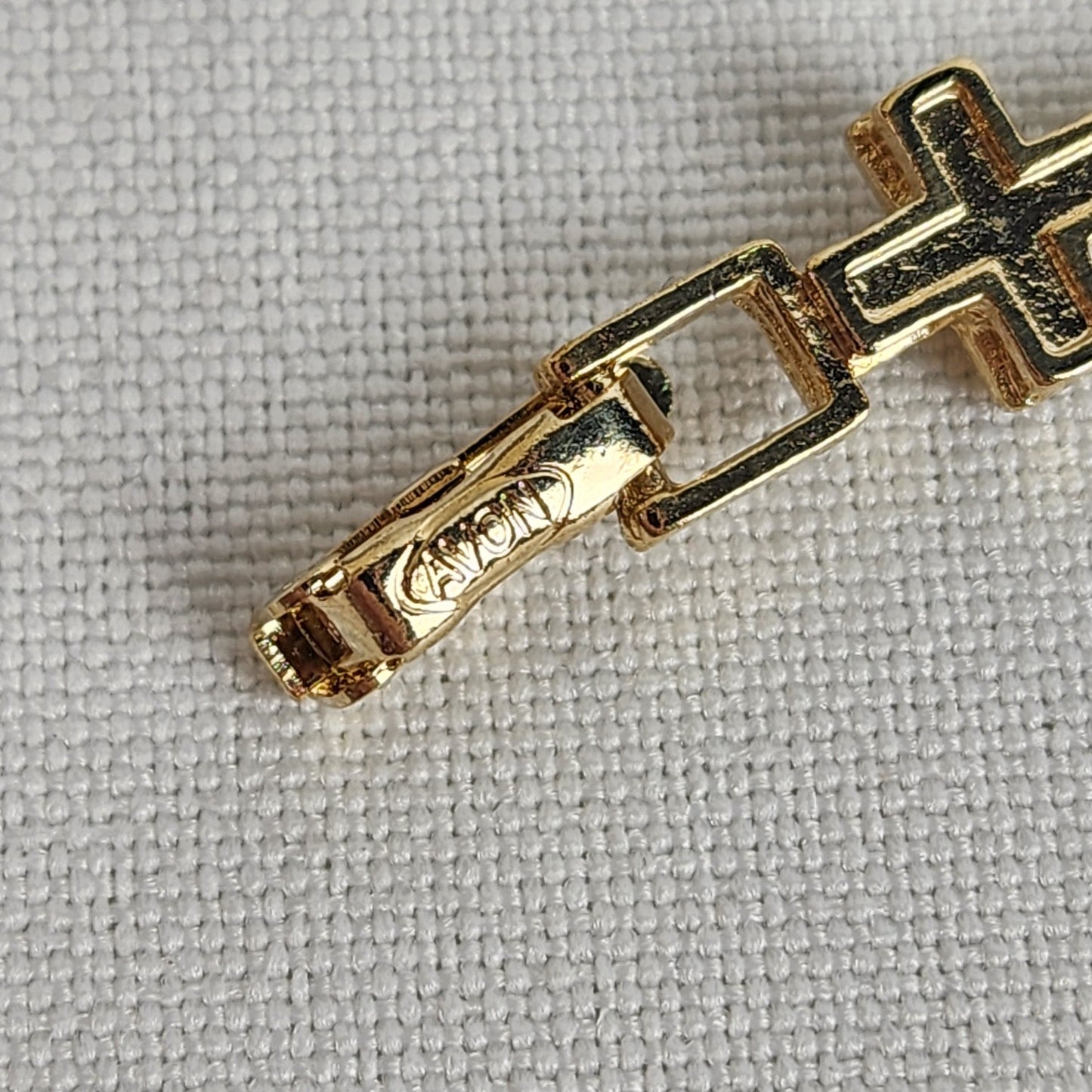 Vintage Avon Gold Tone Crystal Cross Link Bracelet