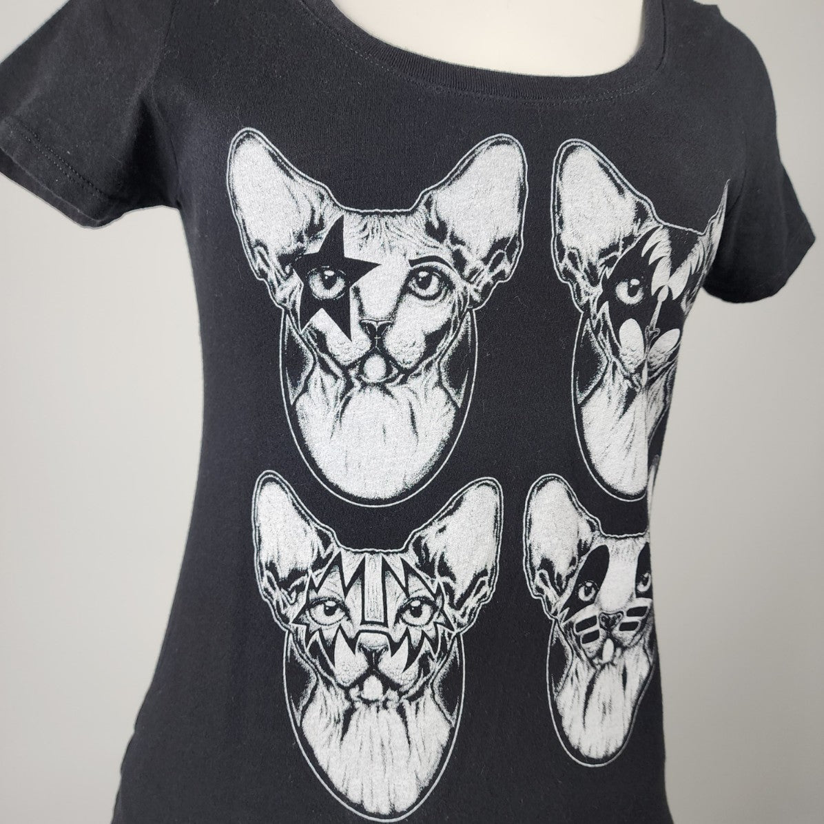 Lowbrow Black Kiss Kats T-Shirt Size S