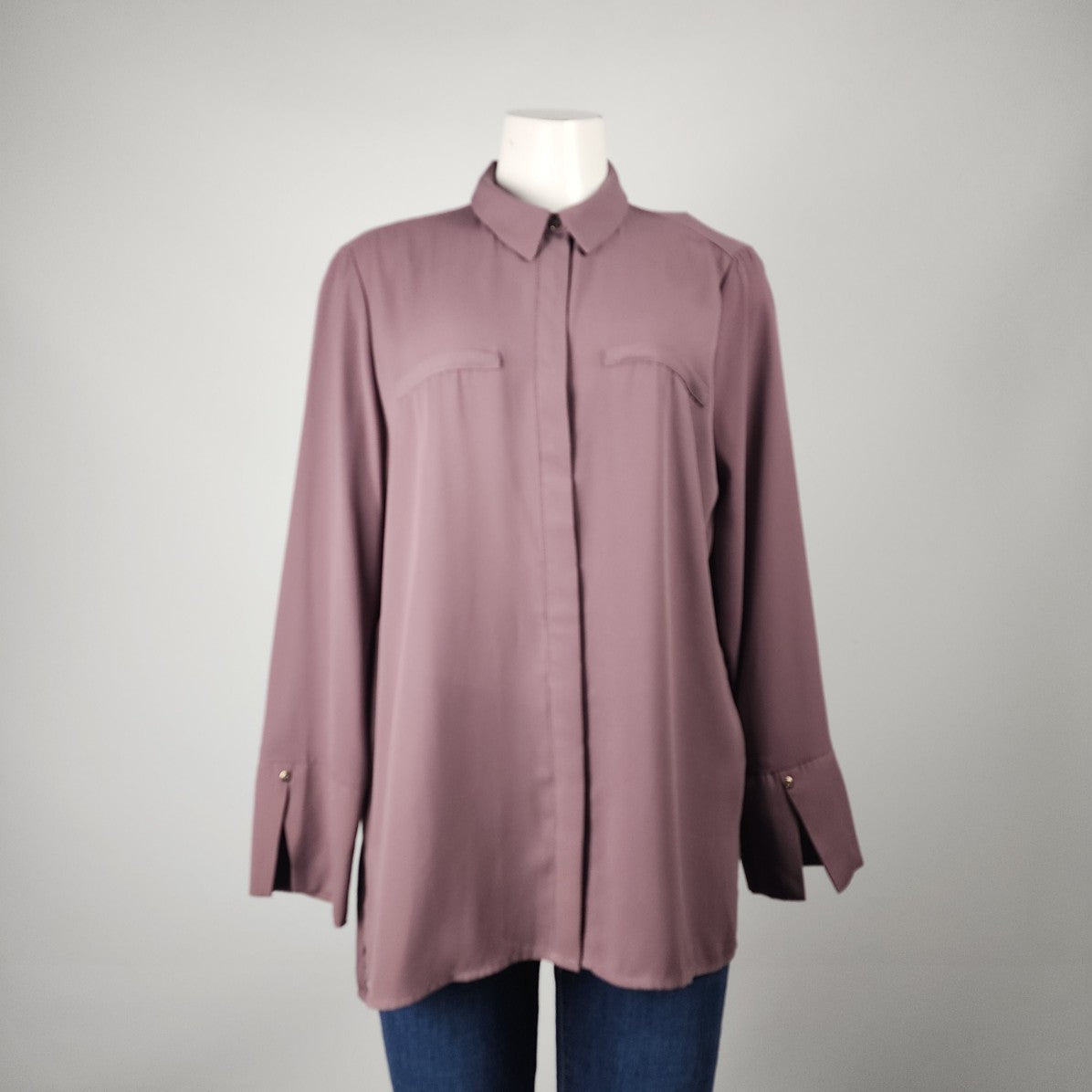 Dynamite Mauve Button Up Blouse Cutout Back Size L