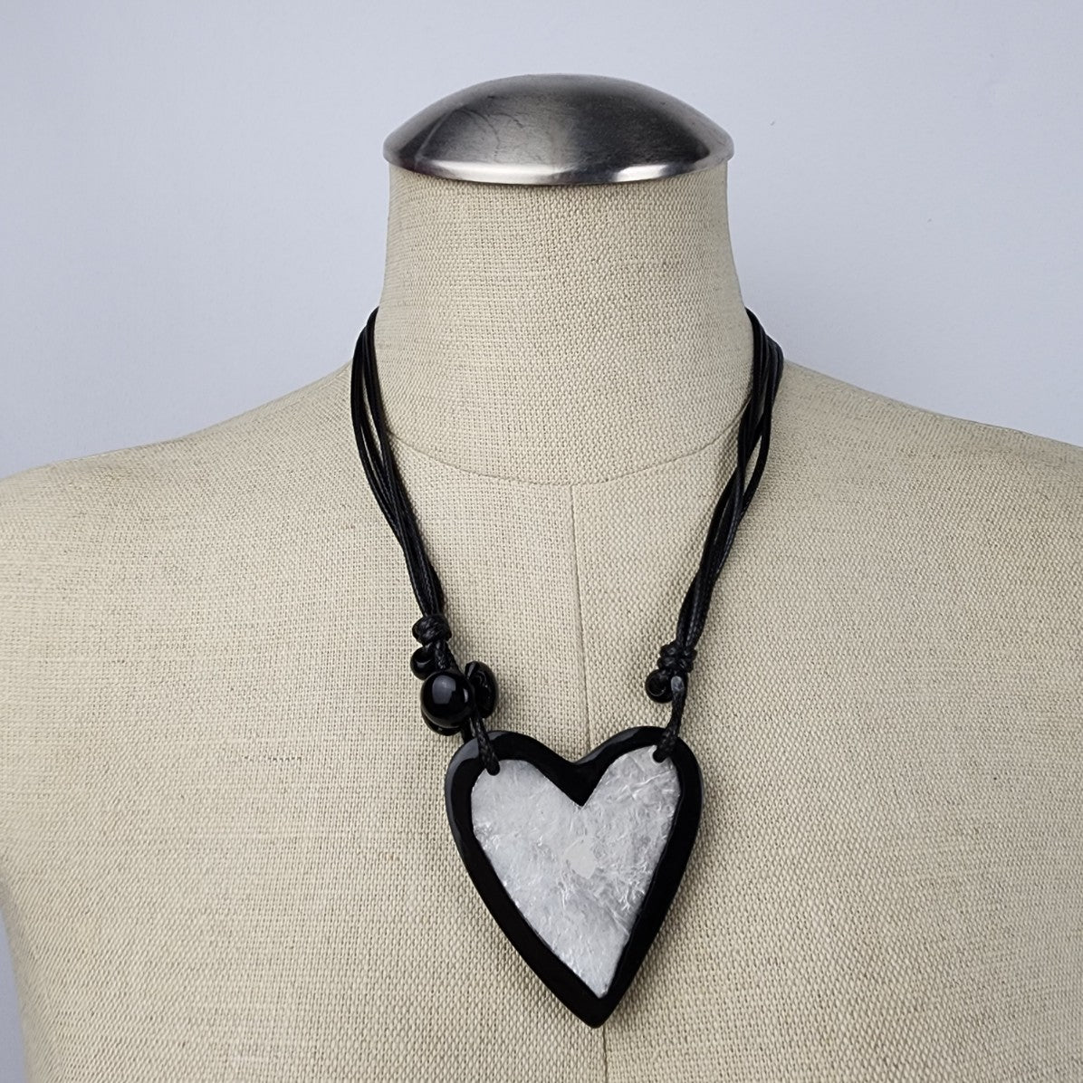 Zsiska Black & White Oversize Heart Adjustable Necklace