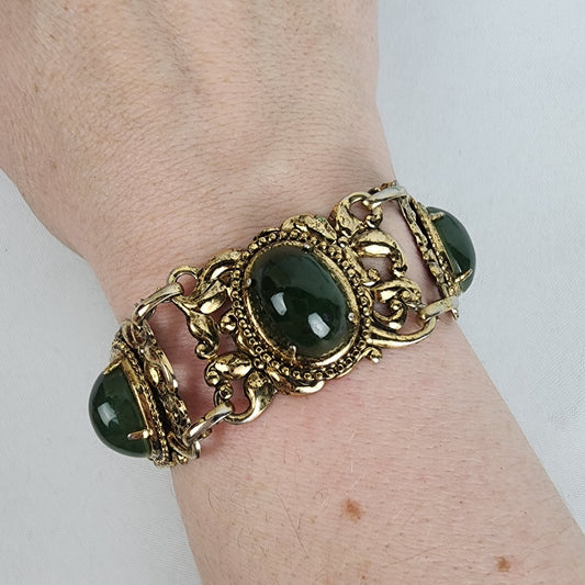 Vintage Gold Tone Green Stone Link Bracelet