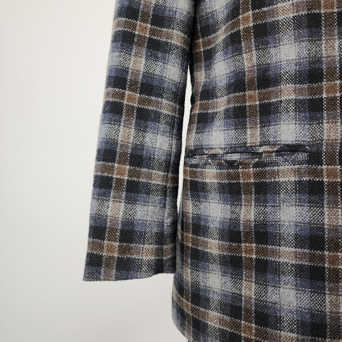 Tribal Navy Plaid Wool 3 Button Blazer Size 6