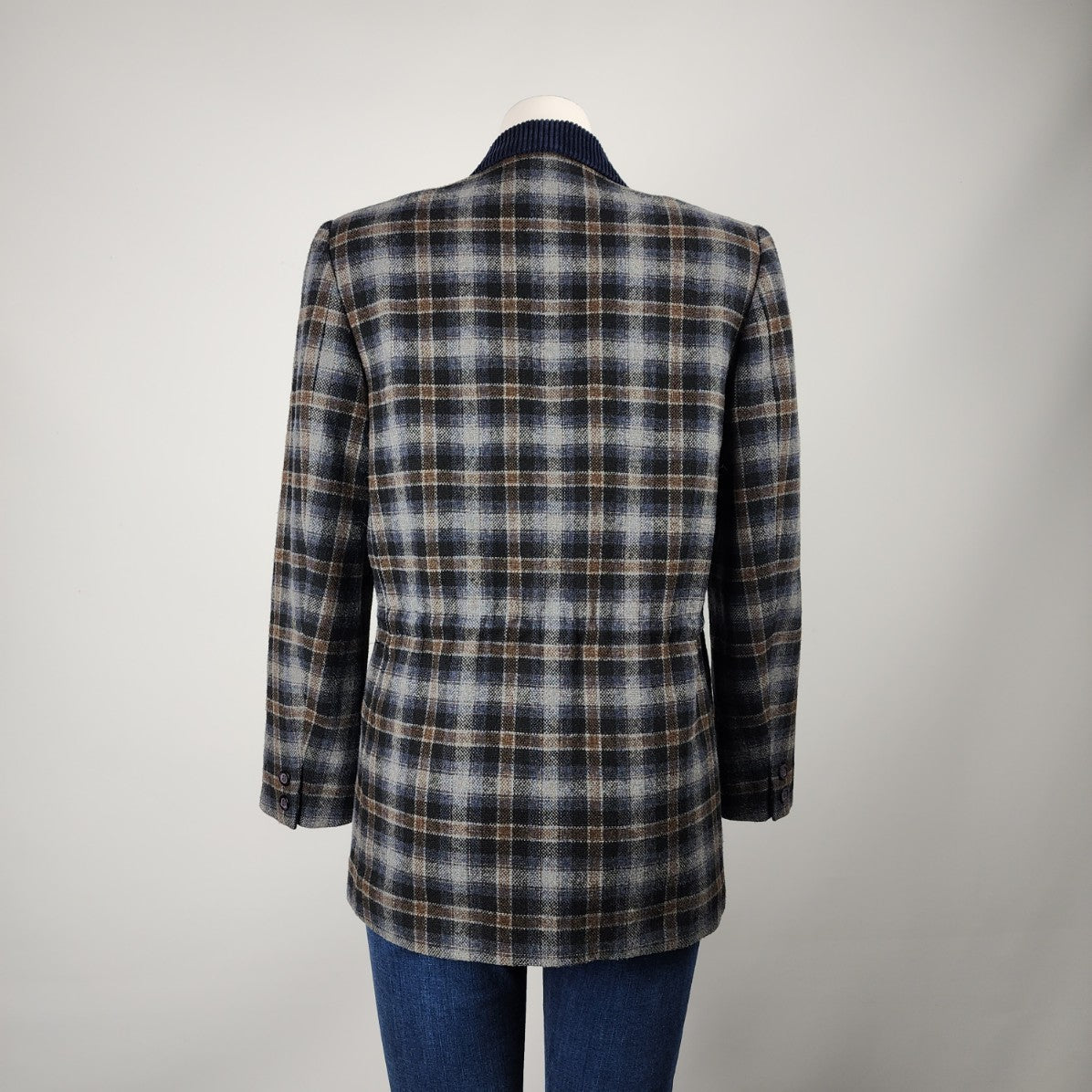 Tribal Navy Plaid Wool 3 Button Blazer Size 6