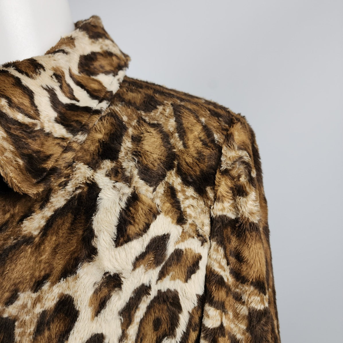 Simon Chang Brown Animal Print Button Up Long Jacket Size 12