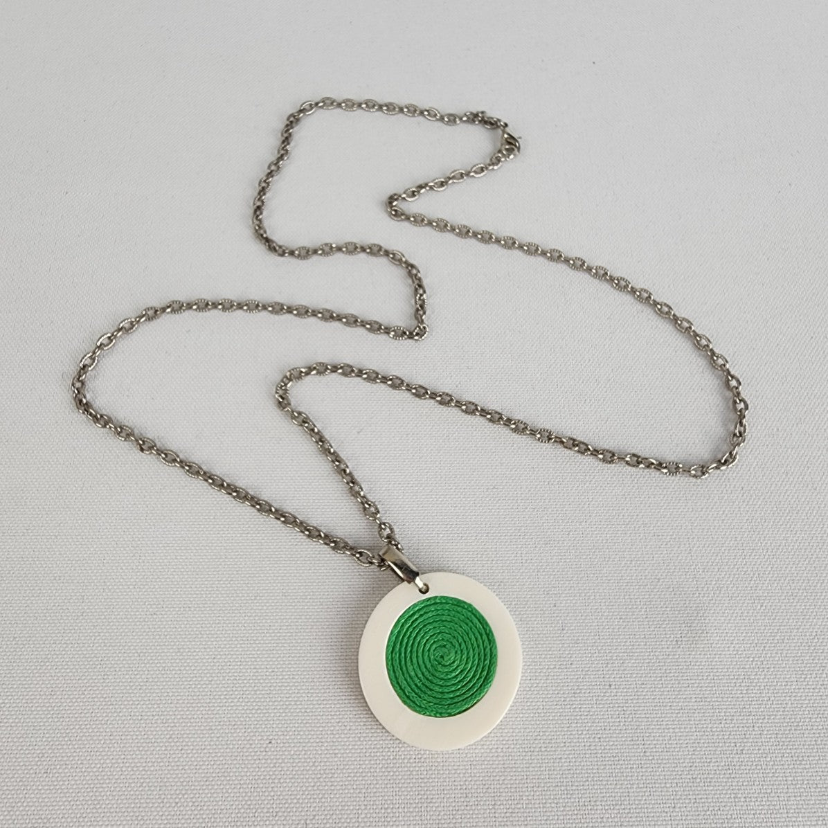 Silver Chain Green Pendant Necklace