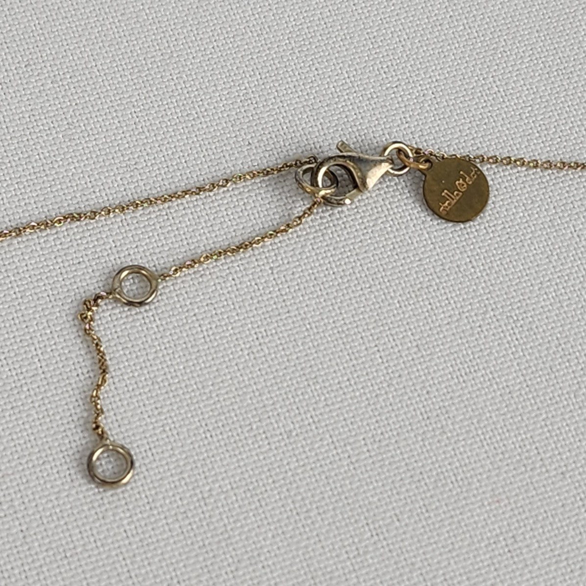 Stella & Dot Gold Tone Arrow Delicate Necklace