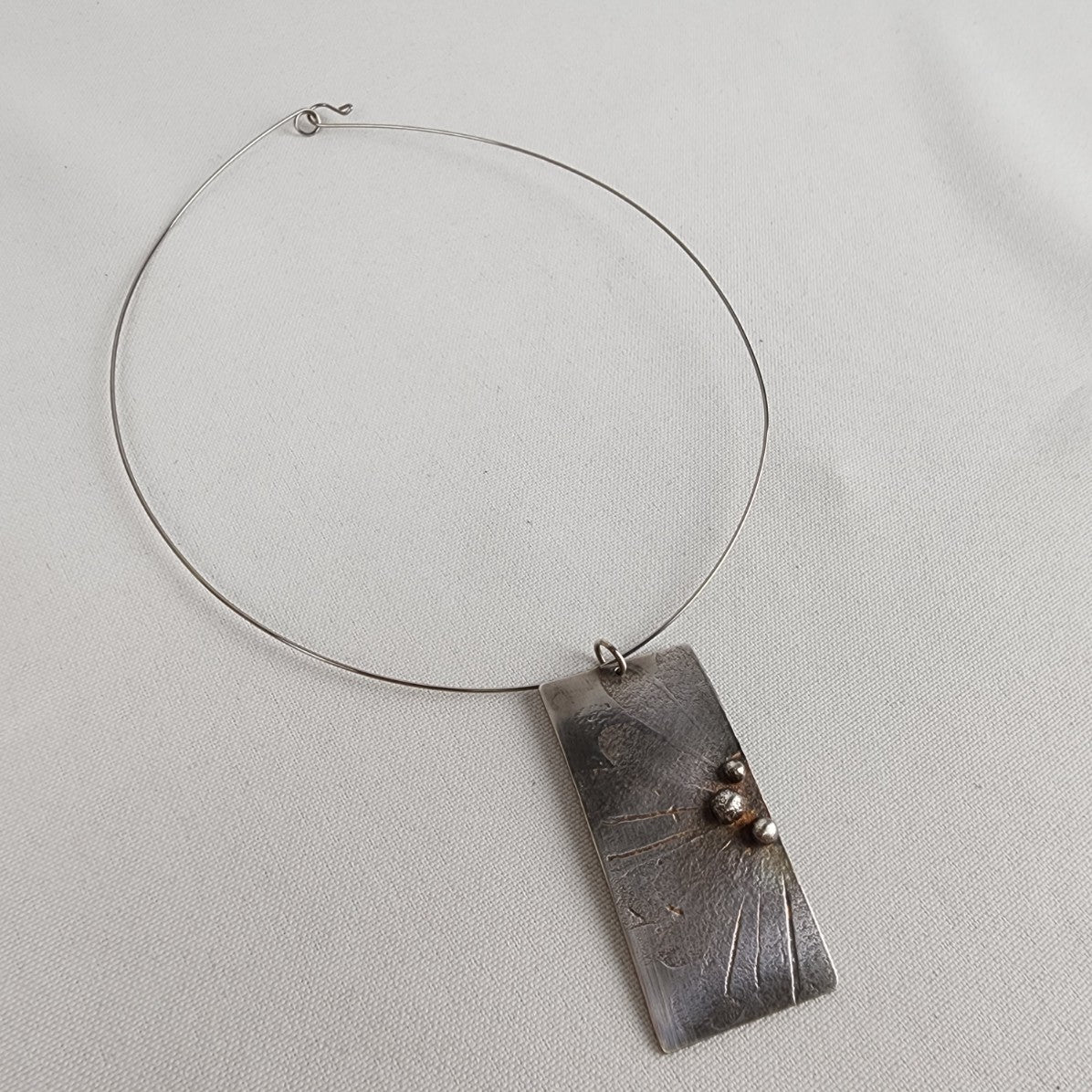 Silver Floral Pendant Collar Necklace