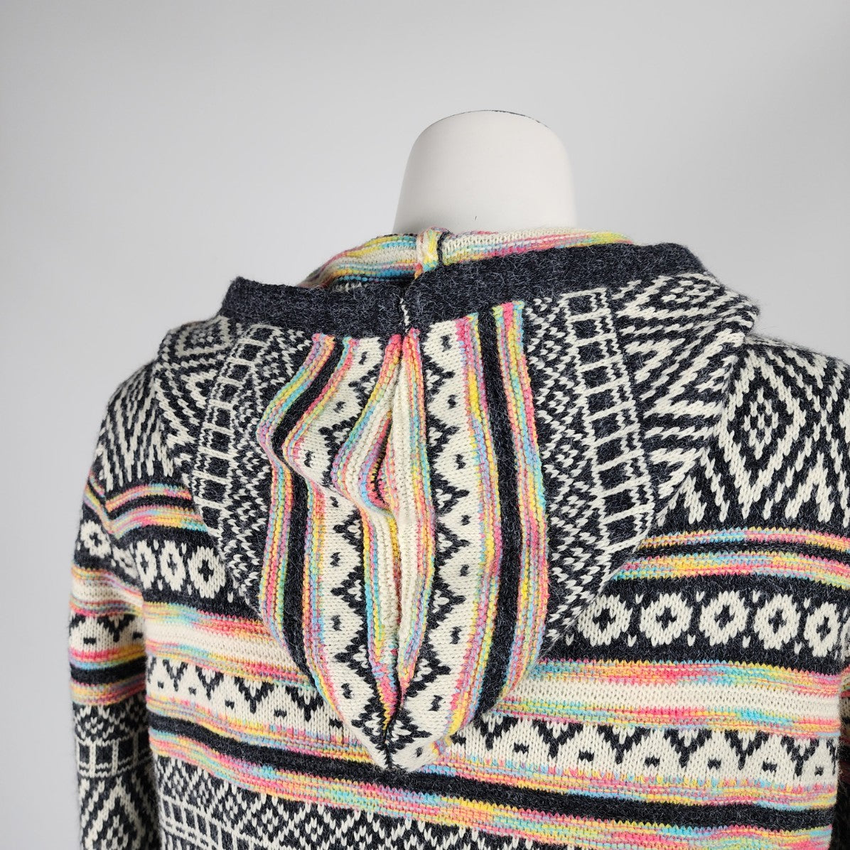 Colorful Aztec Print Knit Long Line Cardigan Size L