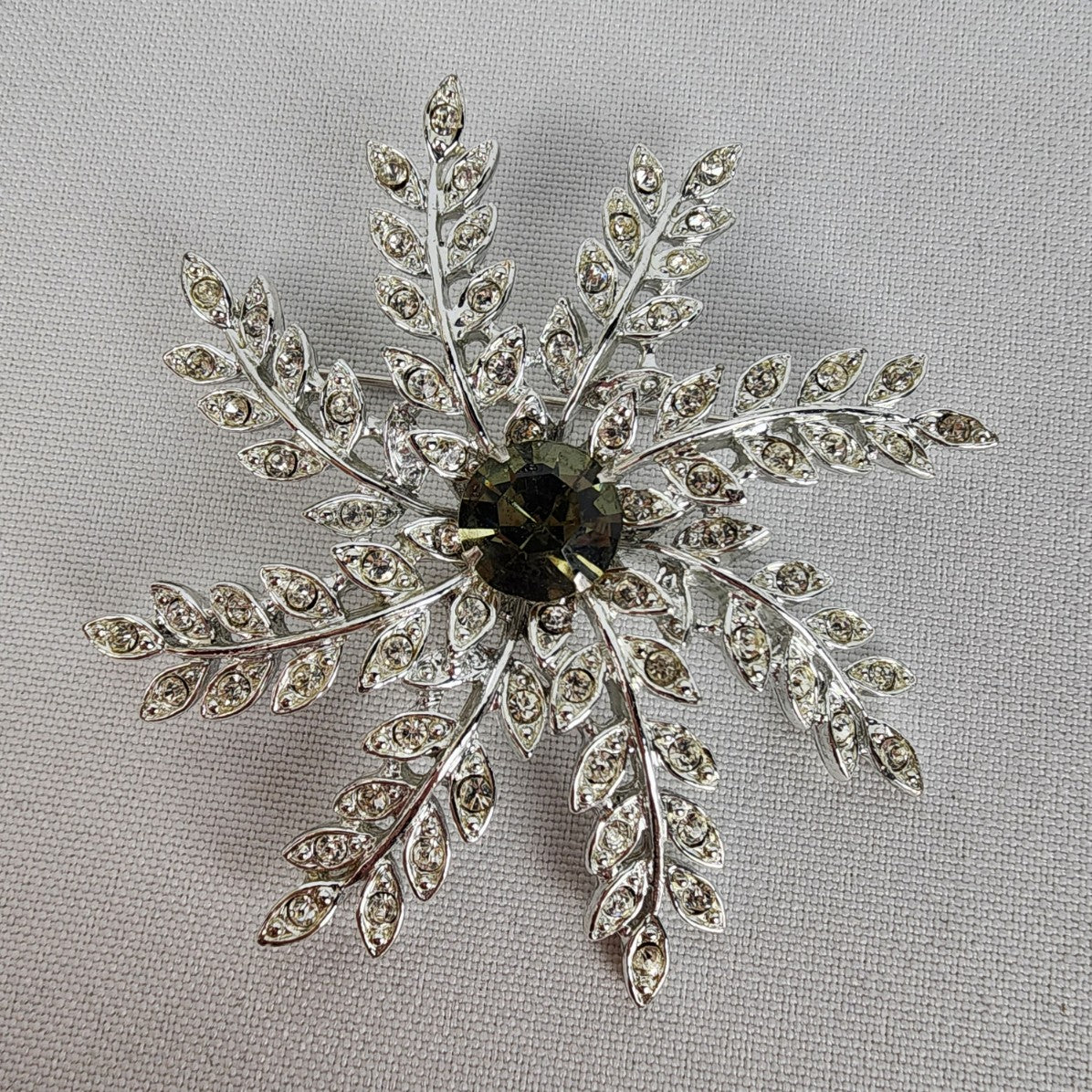 Vintage Sarah Coventry Silver Snowflake Brooch