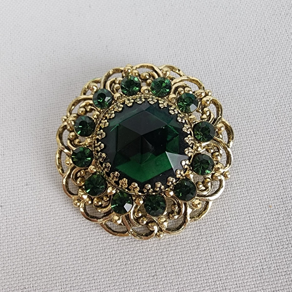 Vintage Gold Tone Green Glass Stone Crystal Brooch